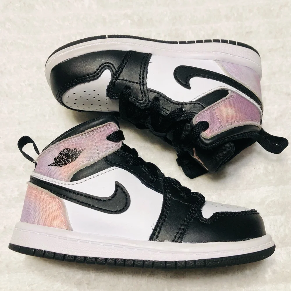 AirJordan 1 Mid SE 